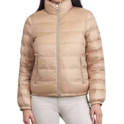 Women Cream Zipper Puffer Jacket